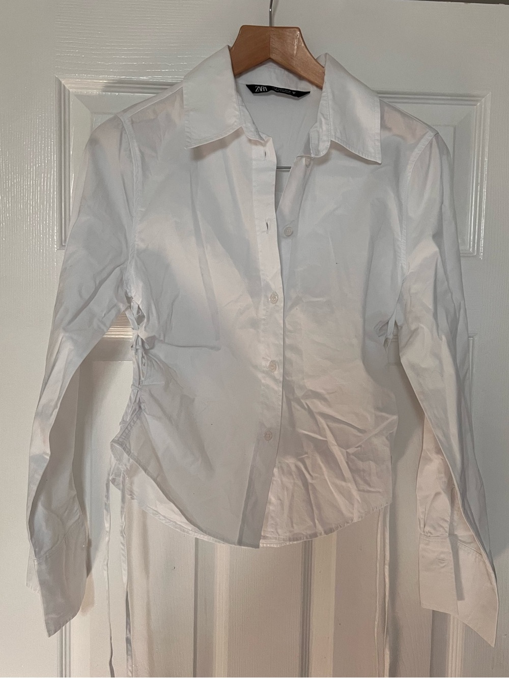 Zara White Button-Up Tie-Side Shirt